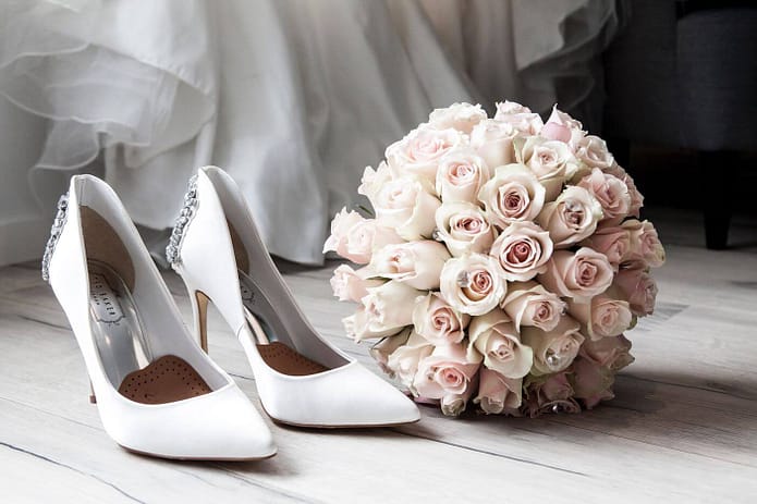 svatební boty na vysokém podpatku